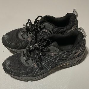 Black Asics Boys Running Sneakers